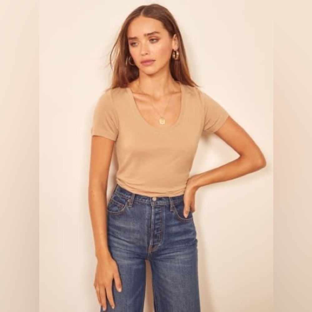 NWT Reformation Stella Scoop Tee